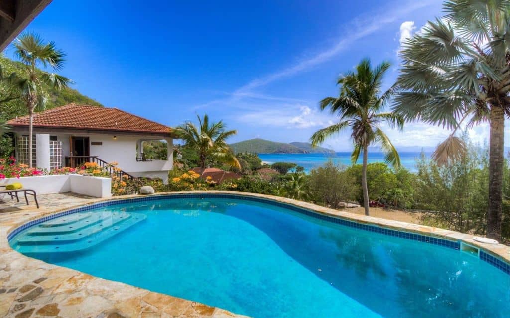 Villa ValMarc swimming pool